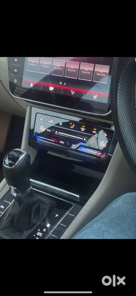 Skoda Superb Petrol 2016