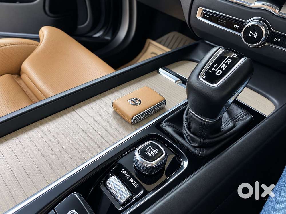 Volvo Xc60 Inscription D5, 2019, Diesel