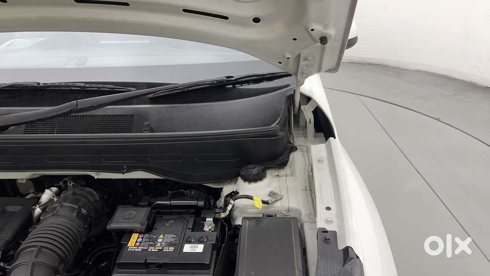 Hyundai Venue 1.0 S (o) Turbo Dct, 2023, Petrol