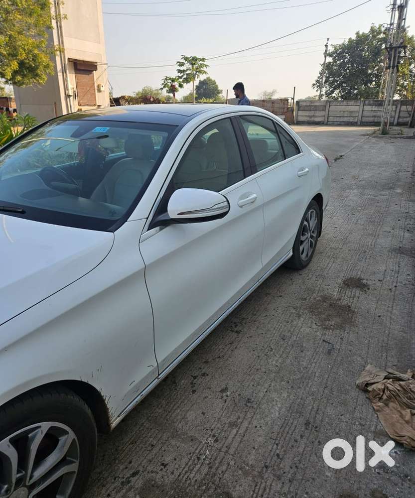 Mercedes-benz C-class 2016