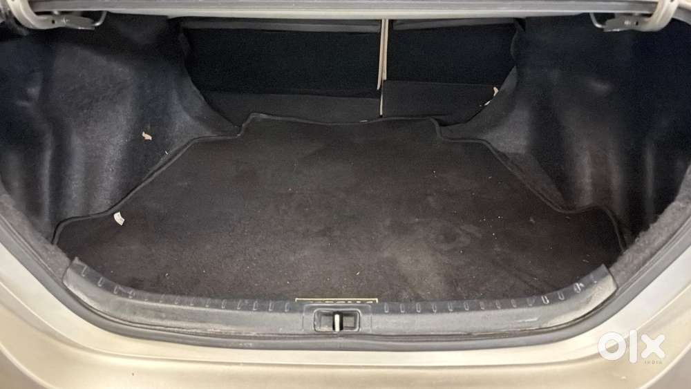 Toyota Corolla Altis G Mt, 2015, Petrol