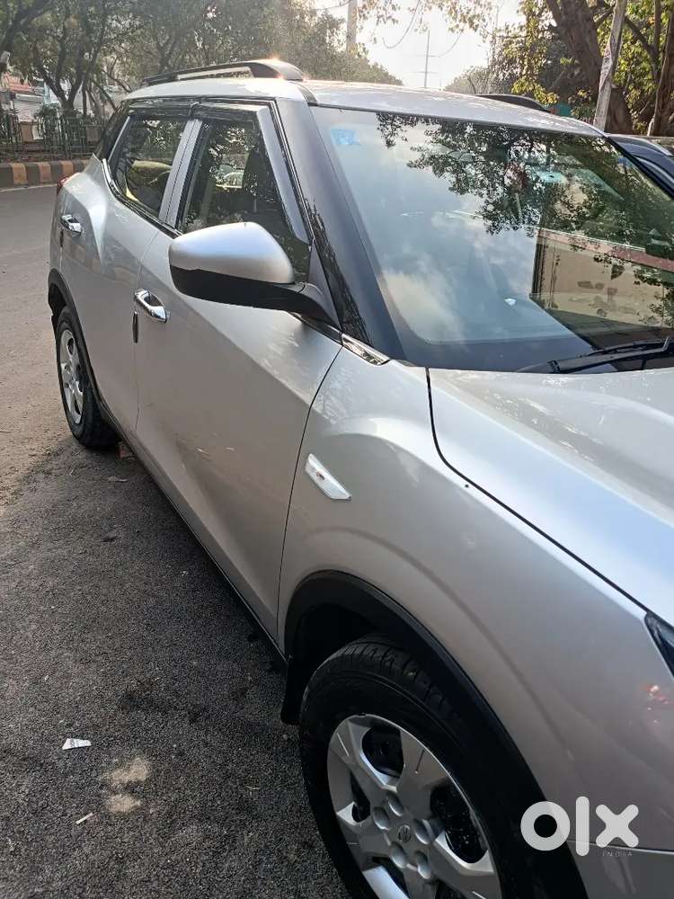 Mahindra Xuv300 2022 Petrol Well Maintained