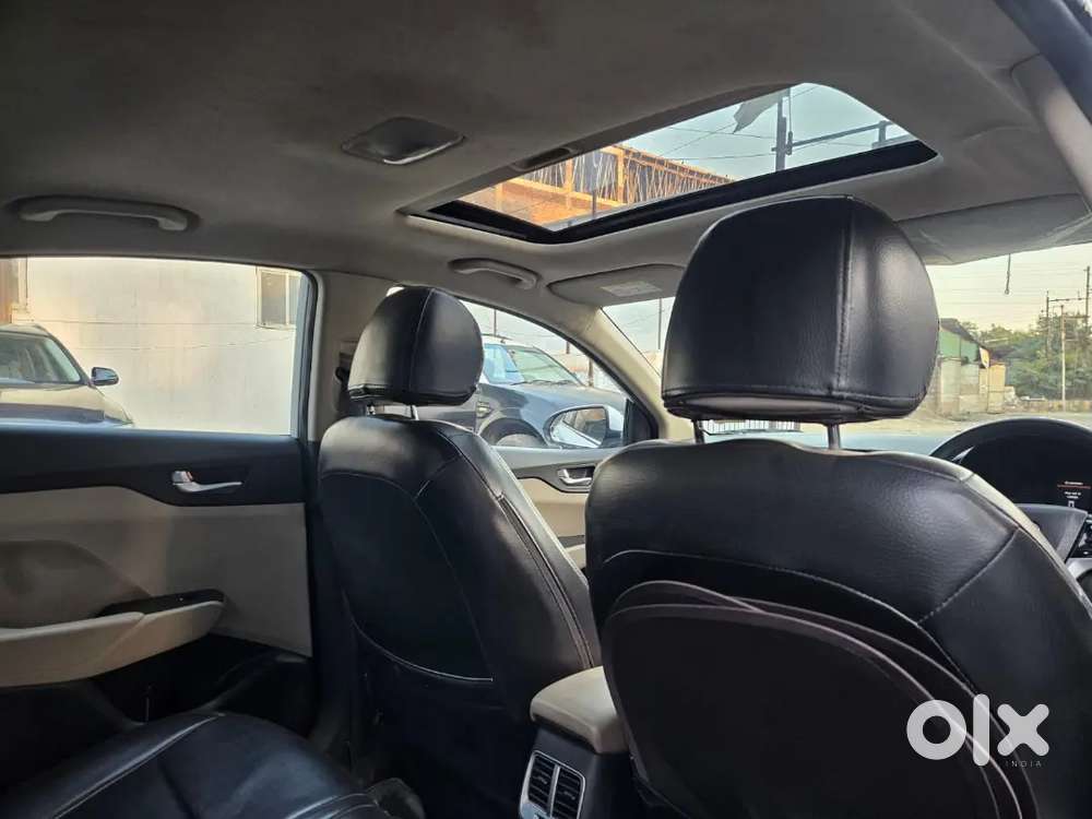 Hyundai Verna Sx 1.5 Crdi Sunroof 2021 Diesel Well Maintained