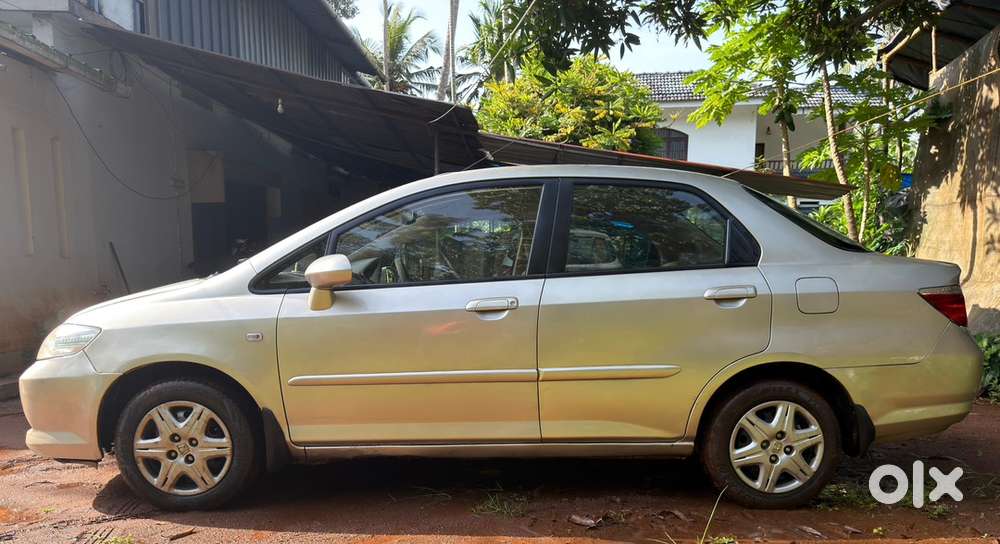 Honda City Zx 2006 Petrol Good Condition
