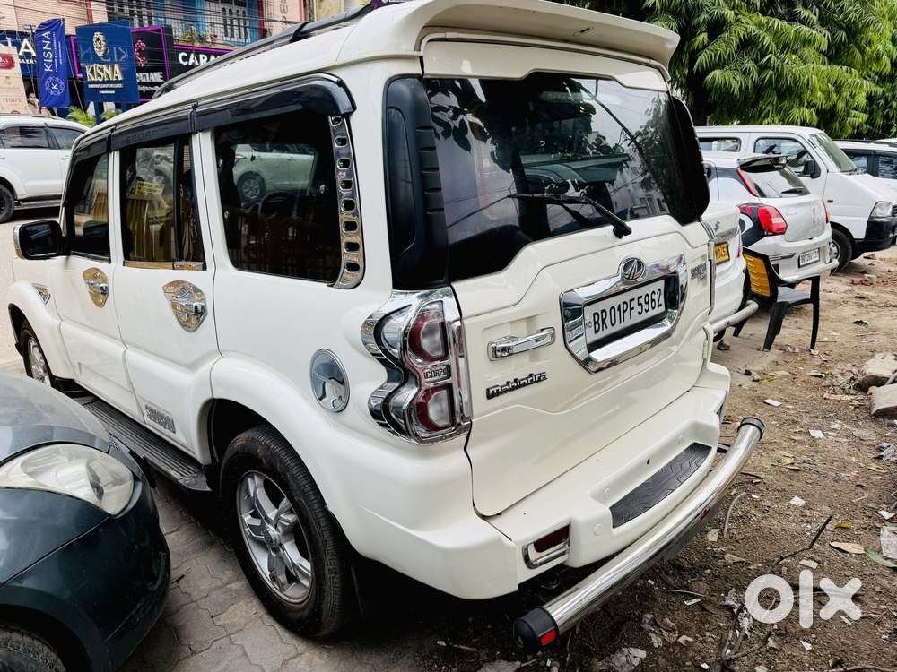 Mahindra Scorpio S8 7 Seater, 2015, Diesel