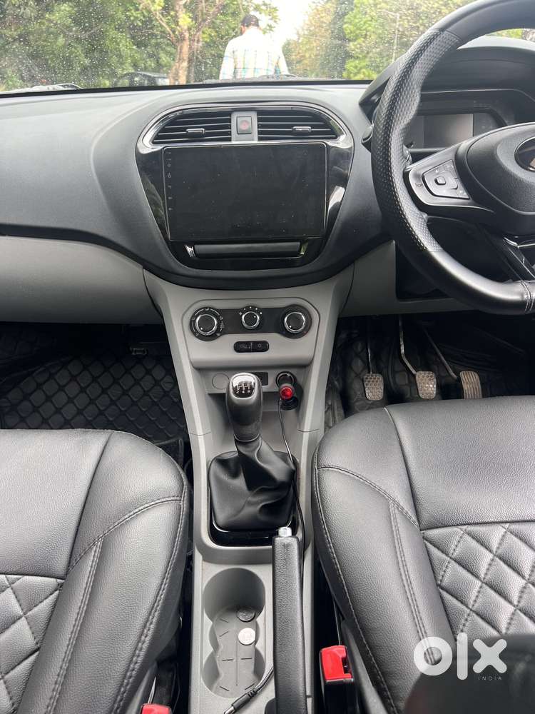 Tata Tiago 1.2 Revotron Xt (o), 2024, Petrol