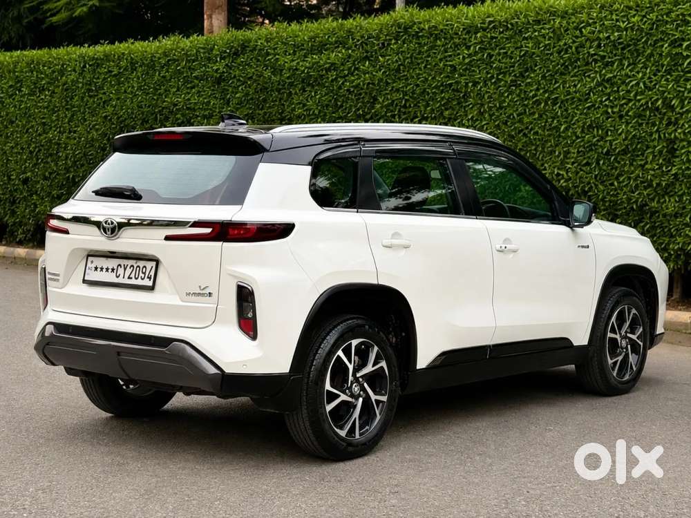 Toyota Urban Cruiser Hyryder 1.5 V Hybrid, 2023, Petrol