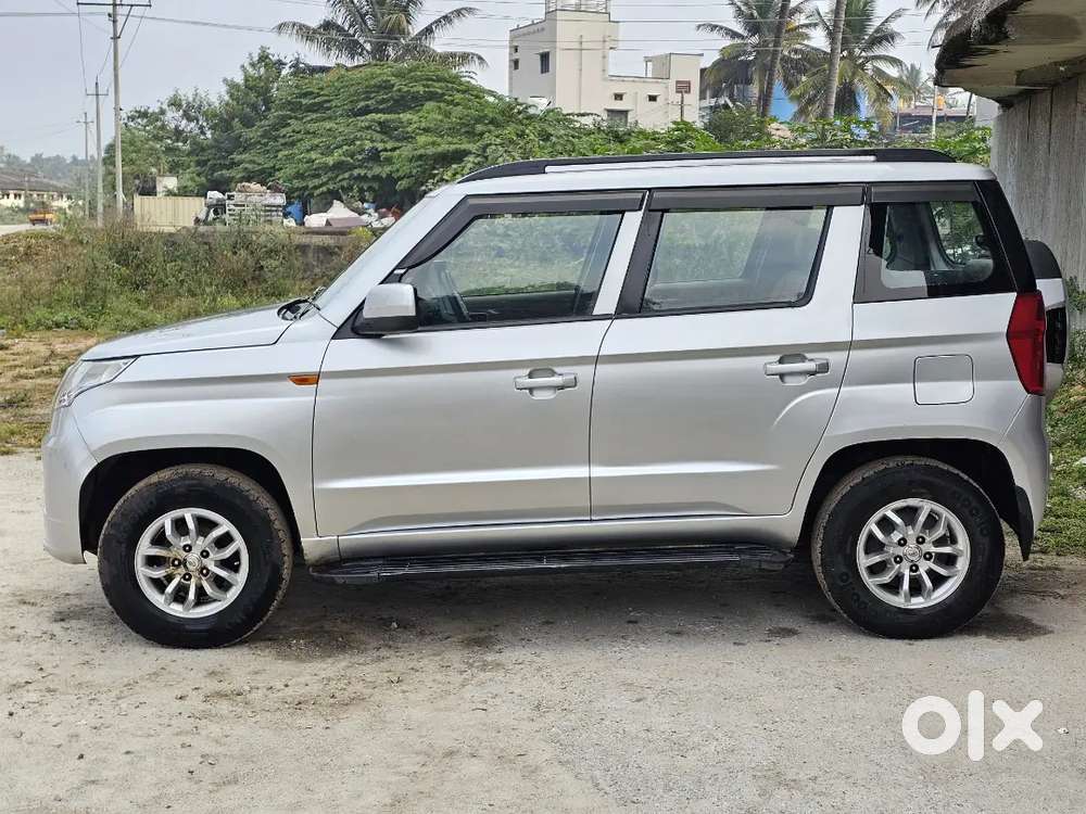 Mahindra Tuv 300  T8  2018 Diesel 75000 Km Driven.