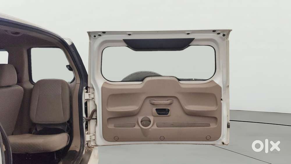 Mahindra Tuv 300 T10, 2019, Diesel