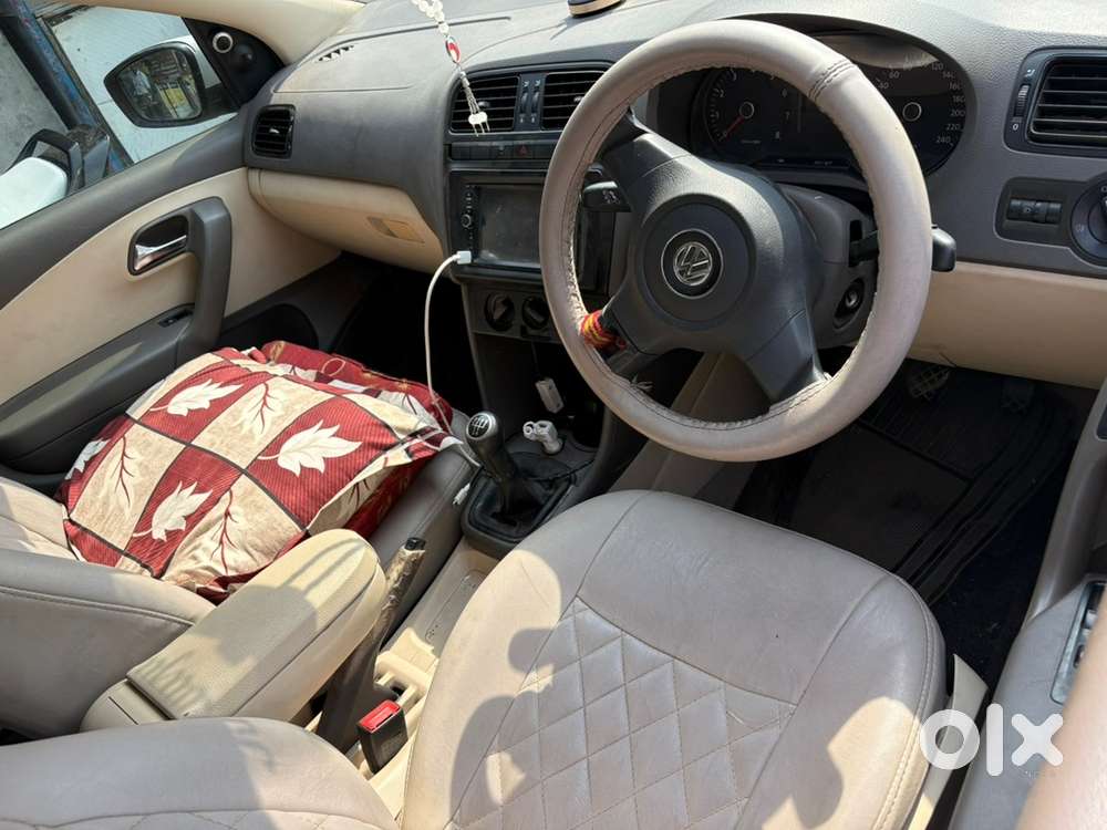 Volkswagen Vento Petrol 2011