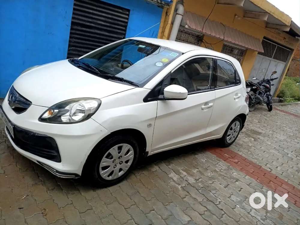Honda Brio Petrol 2012 Variant