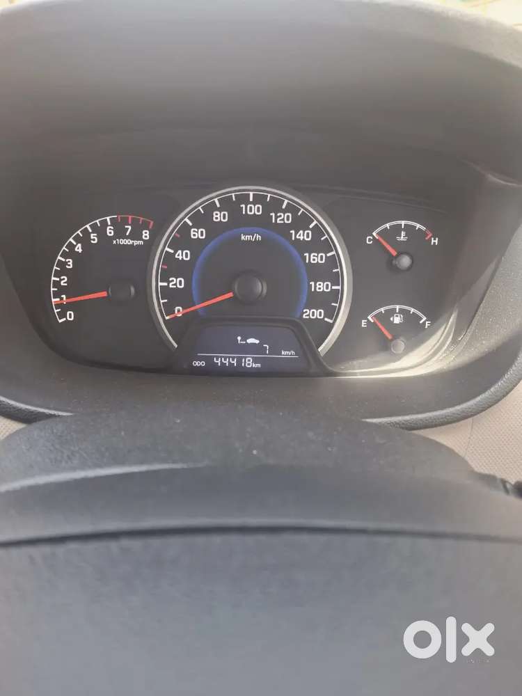 Hyundai Grand I10 1.2 Sportz
(dual Tone)