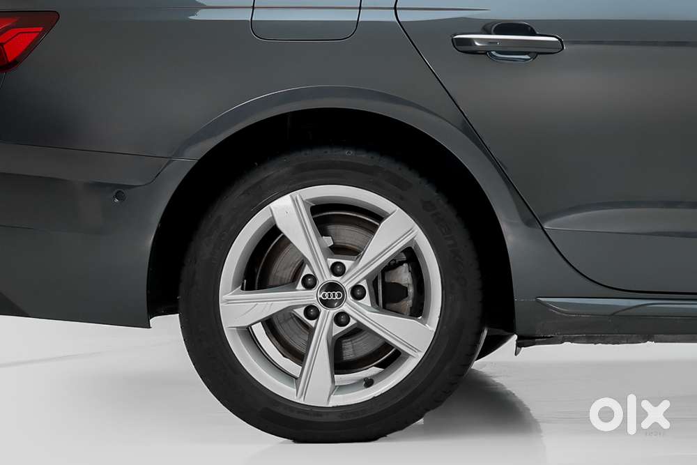 Audi A4 2.0 Technology 40 Tfsi, 2023, Petrol