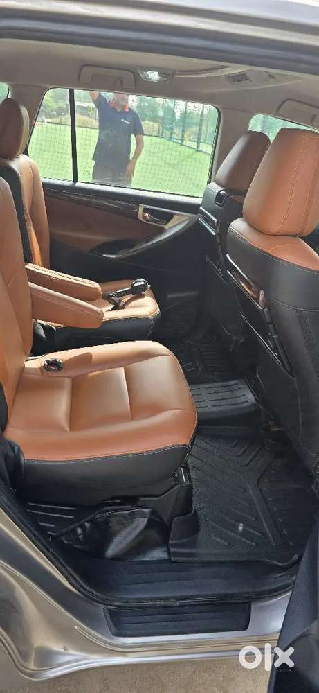 Toyota Innova Crysta 2016 Diesel Automatic