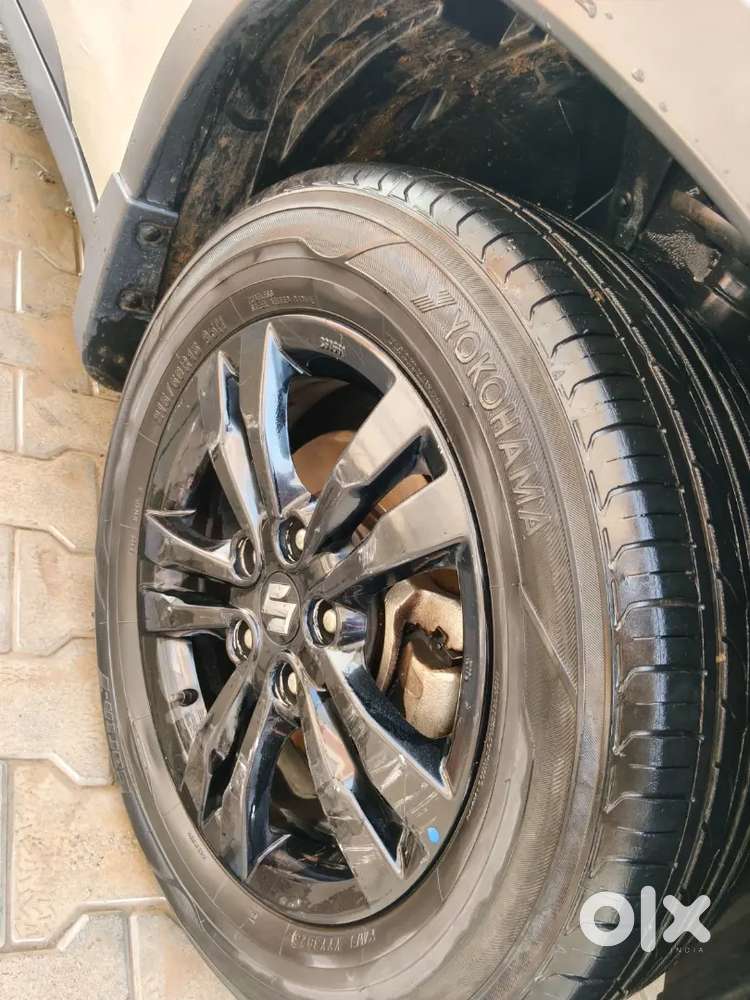 Brezza Maruti Suzuki Zdi Good Quality No Scratch