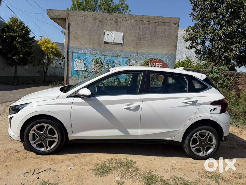 Hyundai New I20 2025 Petrol Well Maintained