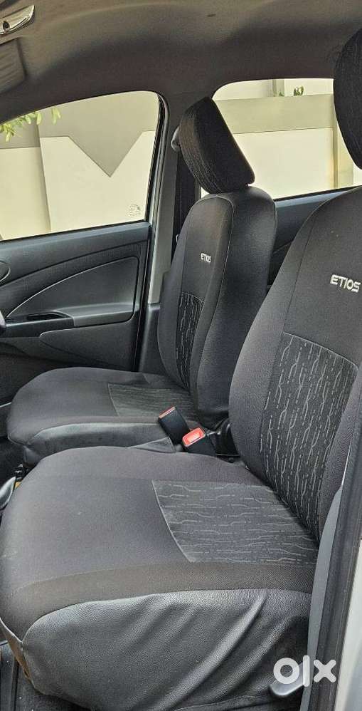 Toyota Etios Liva 2013-2014 G, 2013, Petrol