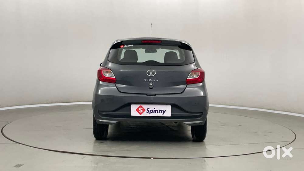 Tata Tiago 1.2 Revotron Xt Option, 2022, Petrol