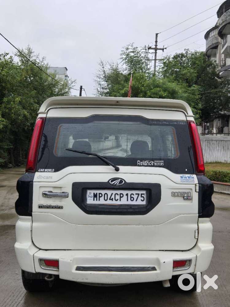 Mahindra Scorpio S6 Plus, 2015, Diesel