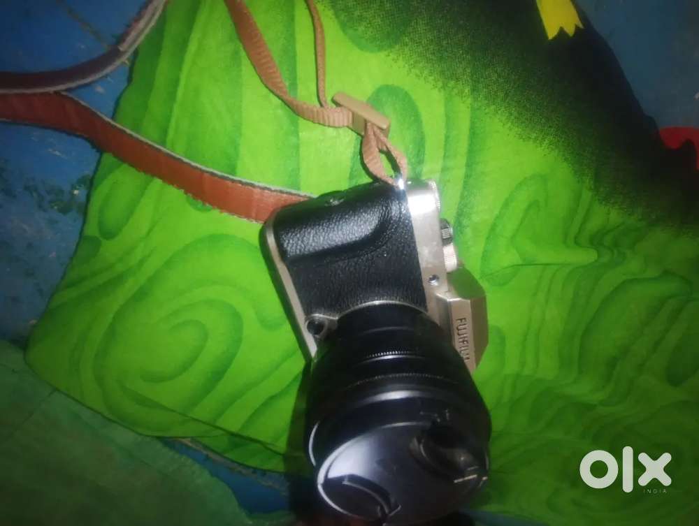 Fujifilm xt100 4k Cameras & Lenses 1787533001