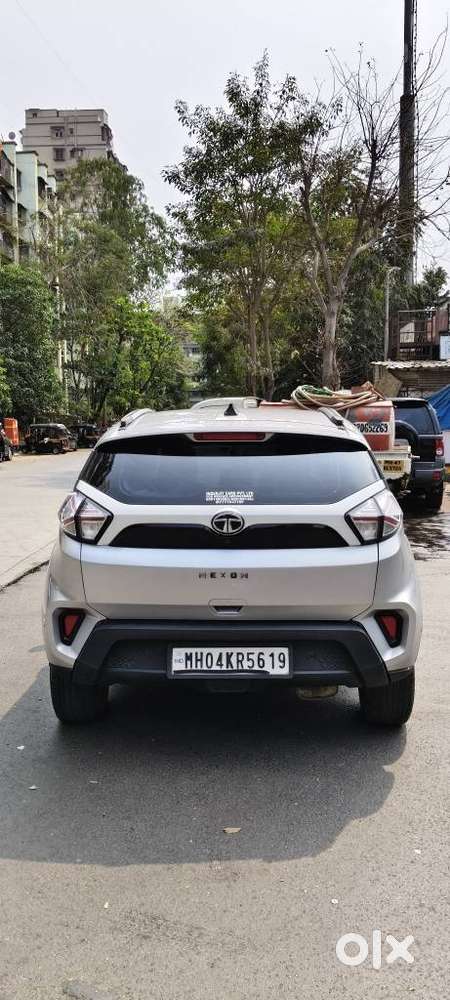 Tata Nexon 1.2 Revotron Xma Amt (s), 2021, Petrol