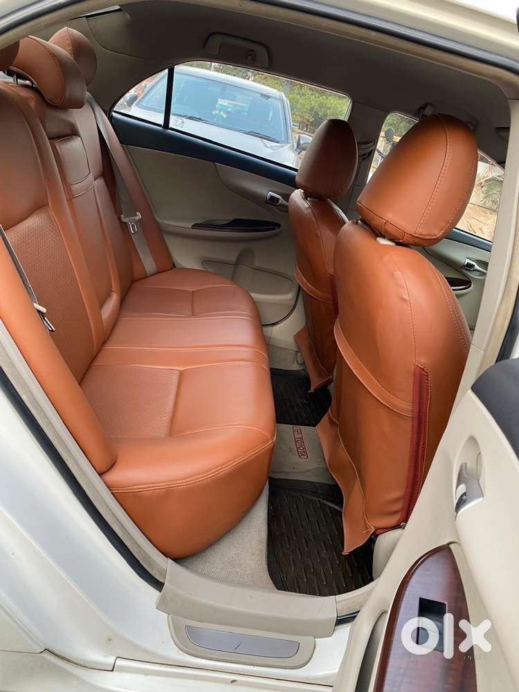 Toyota Corolla Altis [ ] 1.8 Vl At, 2011, Petrol