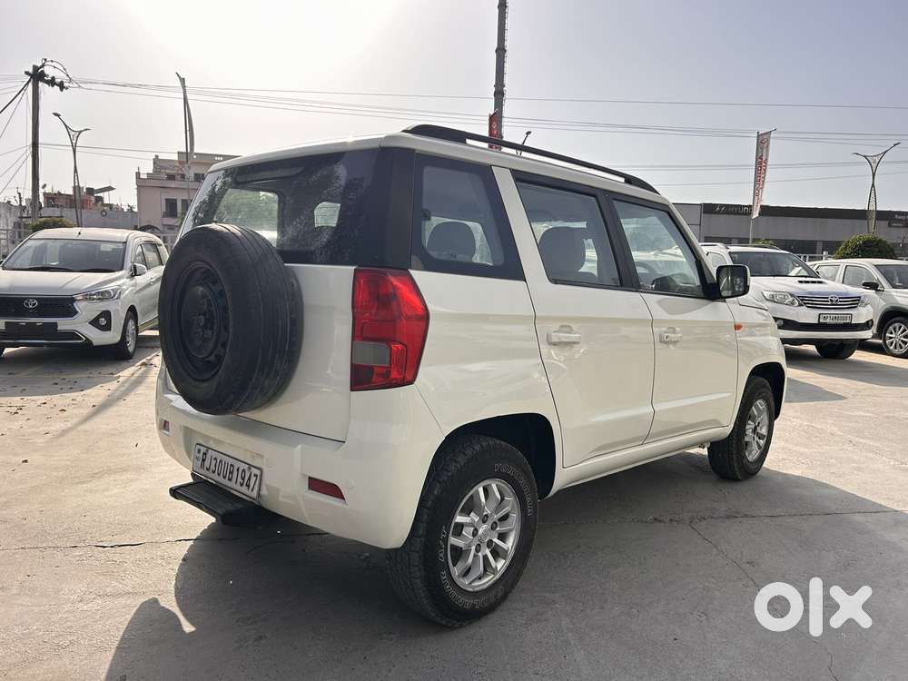 Mahindra Tuv 300 Mhawk100 T8, 2015, Diesel