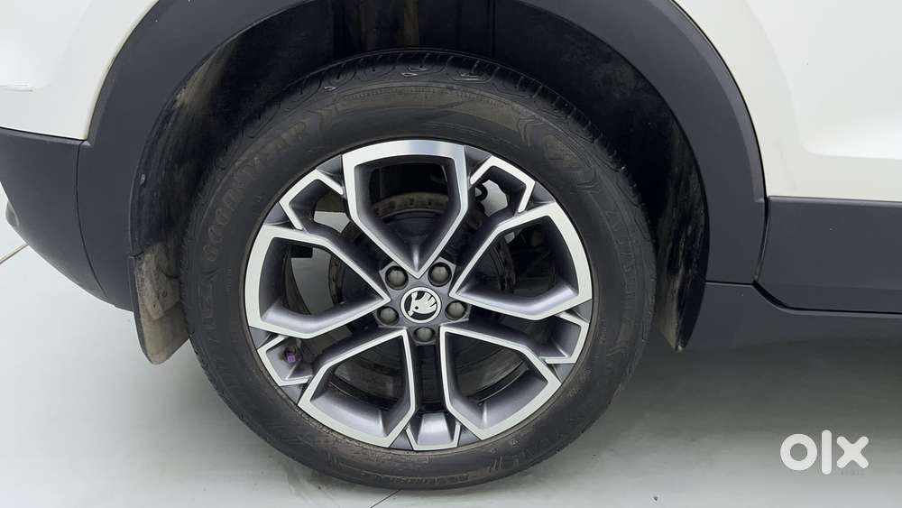 Skoda Kushaq Style 1.0l Tsi At, 2021, Petrol