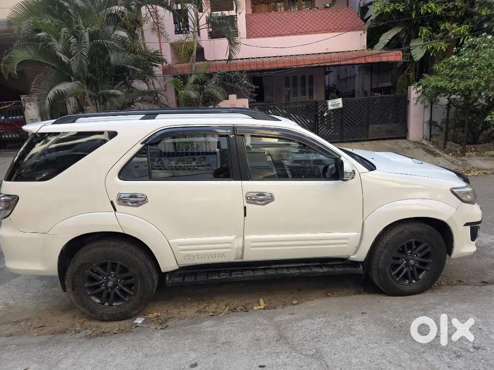 2015 Toyota Fortuner 4x2 Mt
