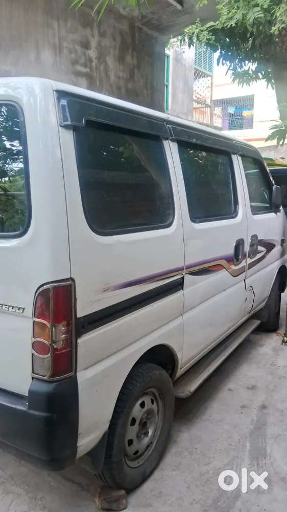 Maruti Suzuki Eeco 7-seater Ac 2010 (lpg Fitting Also Available)