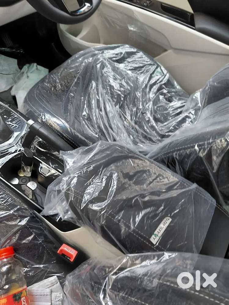 Mahindra Xuv 3xo 2026 Petrol 445 Km Driven