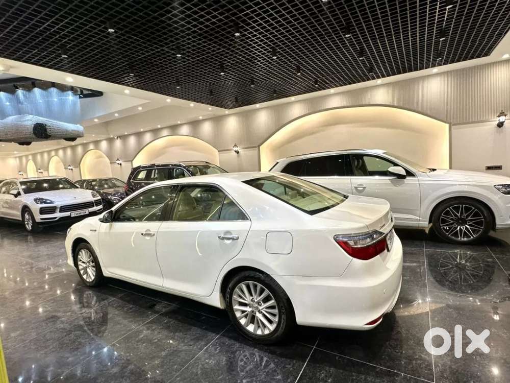 Toyota Camry Hybrid, 2016, Petrol