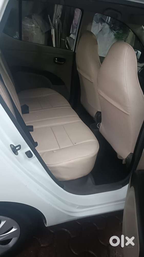Hyundai I10 Petrol Sportz 2013
