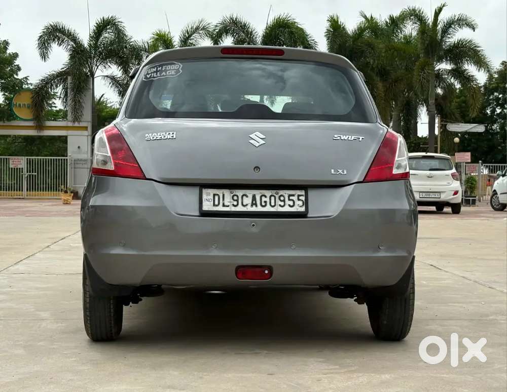 Maruti Suzuki Swift 2012 Petrol 90000 Km Driven