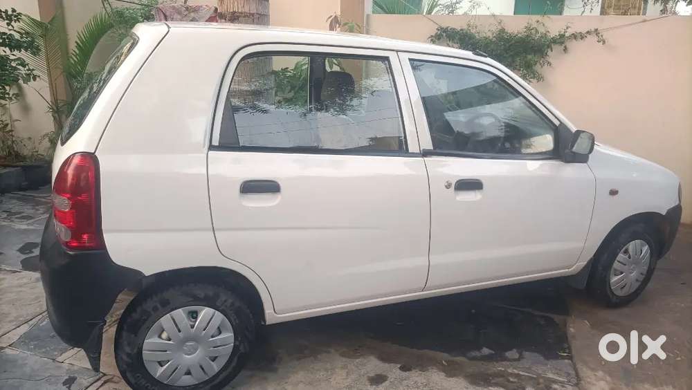 Maruti Suzuki Alto 2010 Petrol Manual