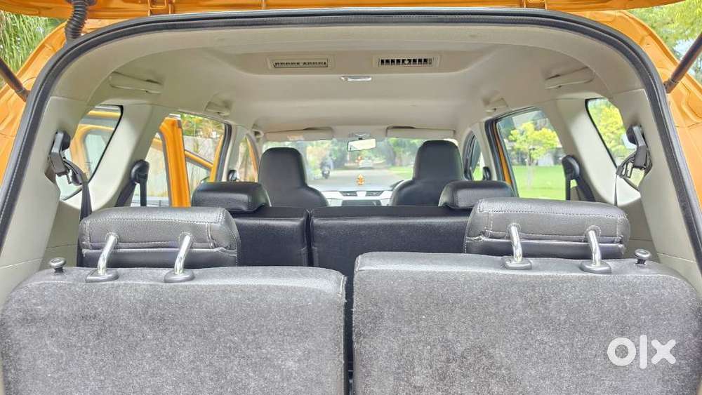 Renault Triber Rxz Easy-r Amt, 2023, Petrol