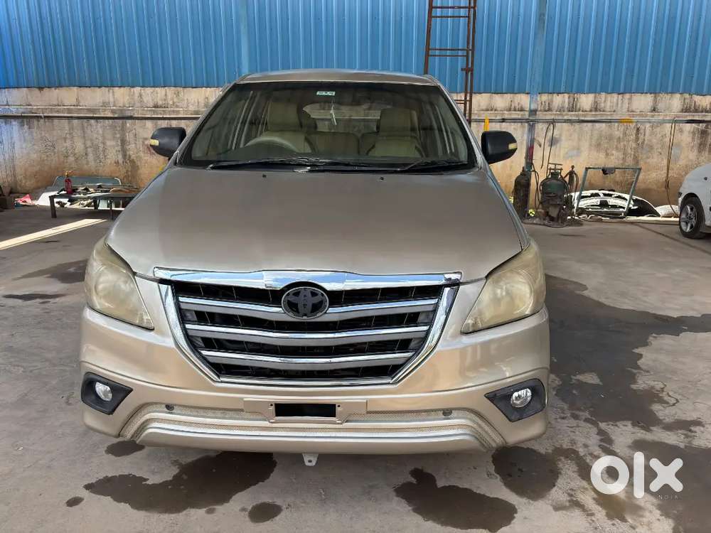 Innova Car For Sell 2010 Diesel