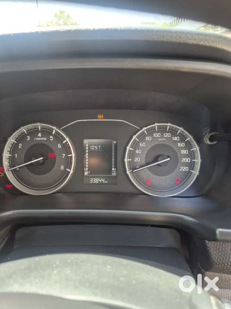 Maruti Suzuki Brezza 2023 Petrol 33800 Km Driven