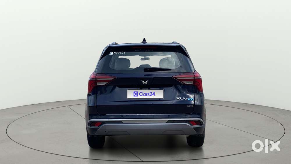Mahindra Xuv700 2.0 Ax 5 Petrol At Str, 2022, Petrol