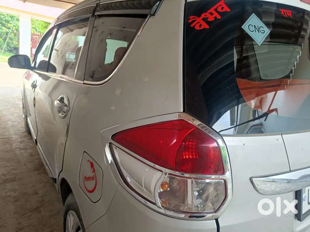 Maruti Suzuki Ertiga 2017 Cng