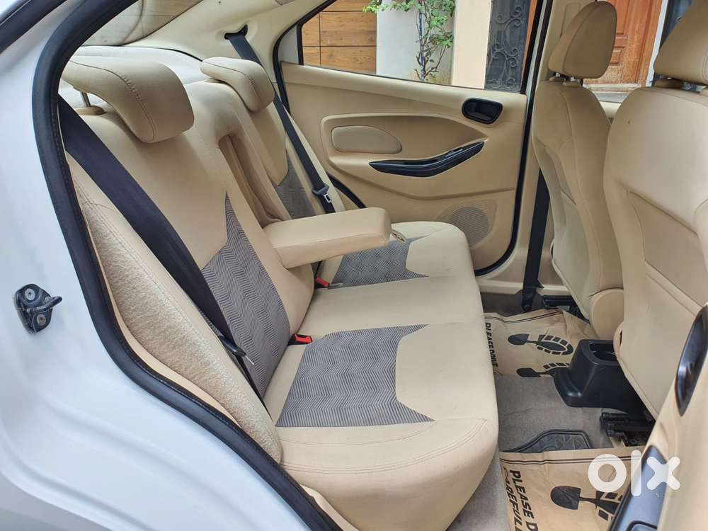 Ford Figo Aspire 1.5 Titanium TI-VCT AT, 2015, Petrol