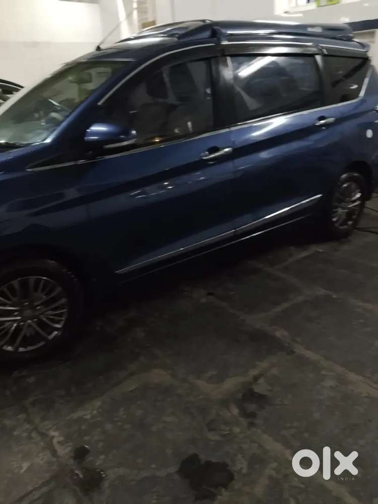 Single Hand Drive Show Room Track