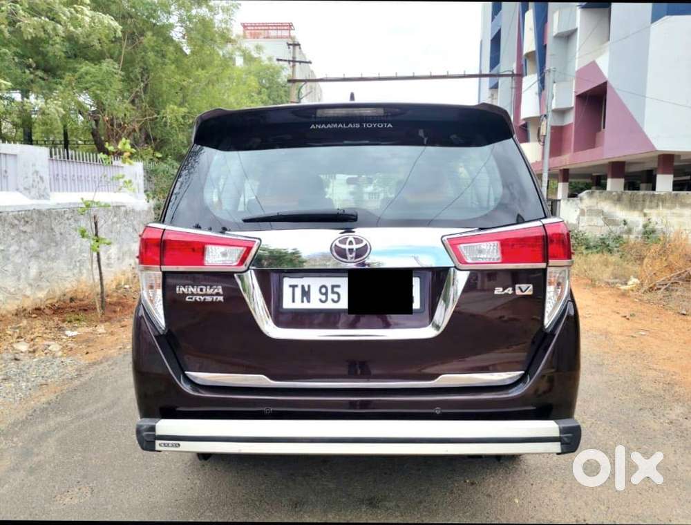 Toyota Innova Crysta 2.4 V 7 Str, 2017, Diesel