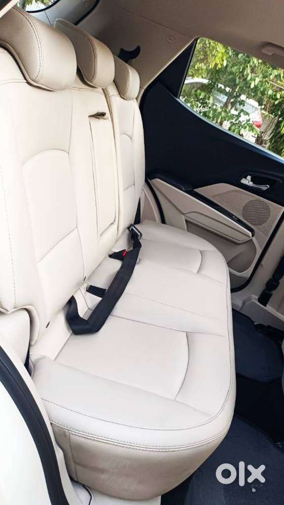 Mahindra Xuv300, 2021