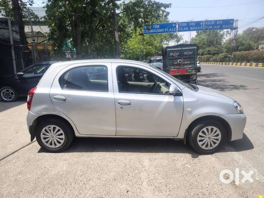 Toyota Etios Liva 1.2 G, 2015, Petrol