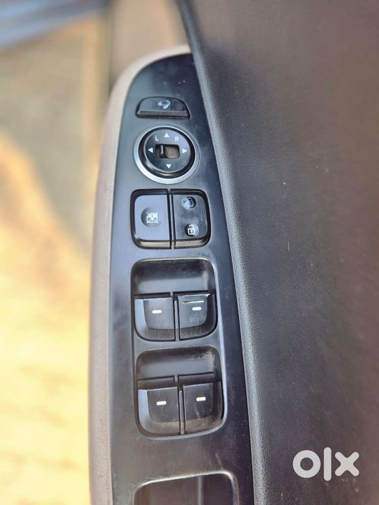 Hyundai Grand I10 2013-2016 At Sportz, 2015, Petrol