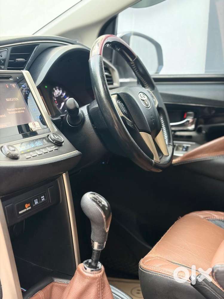 Toyota Innova Crysta 2.4 V 7 Str, 2018, Diesel