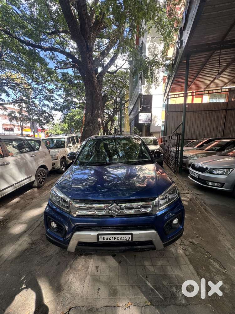 Maruti Suzuki Vitara Brezza Zxi + Mt Dual Tone, 2020, Petrol
