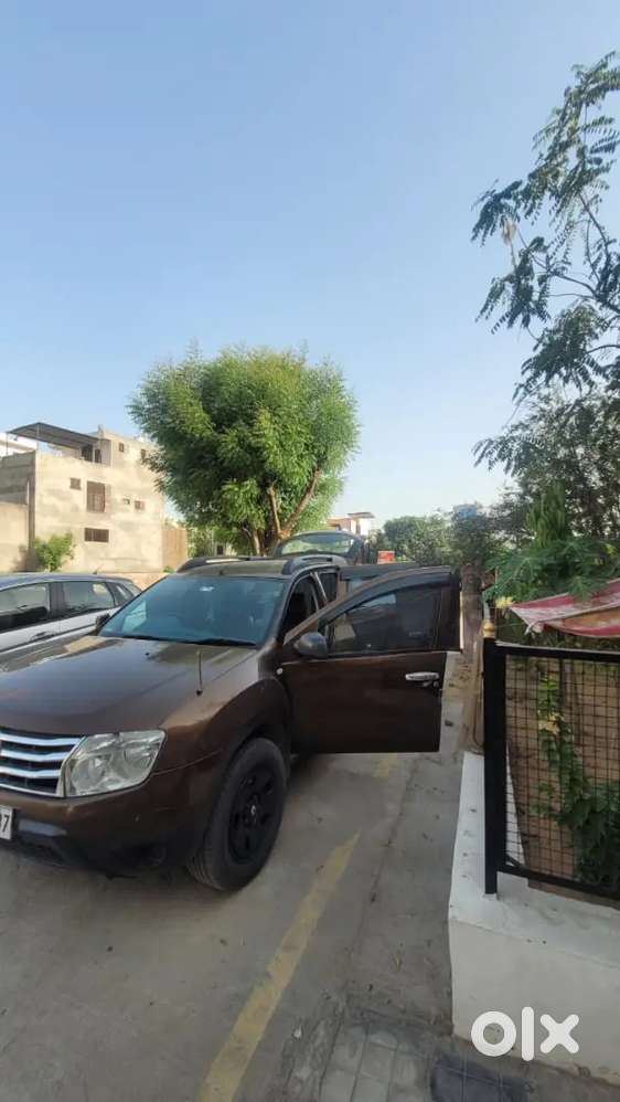 Renault Duster 2014 Diesel 95000 Km Driven