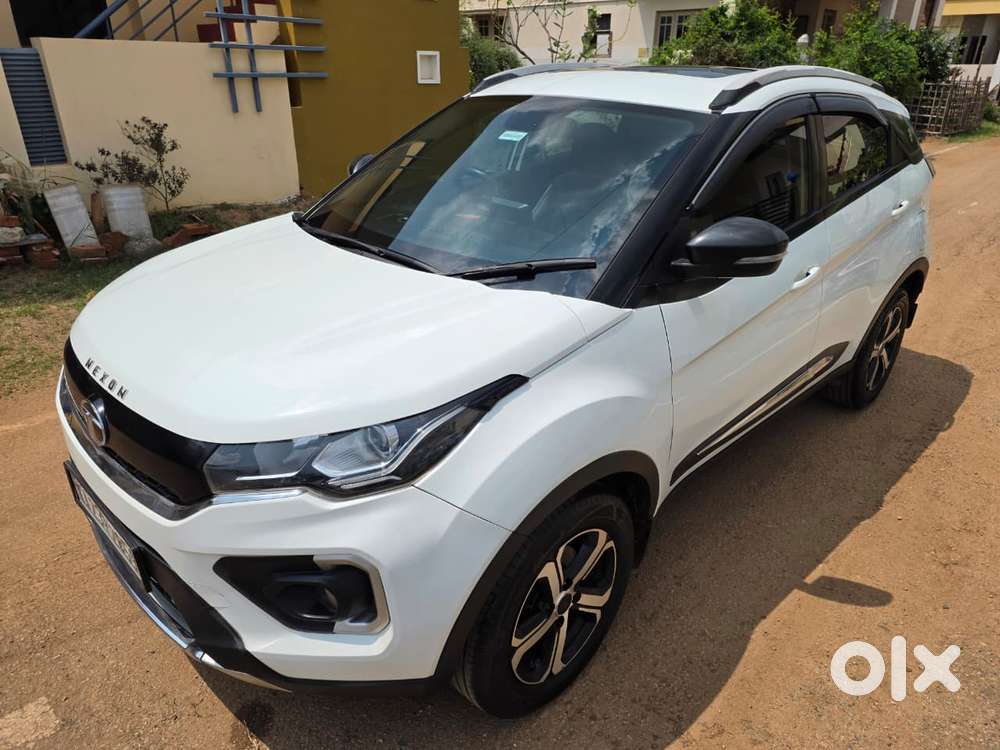 Tata Nexon 1.5 Revotorq Xz Plus (s), 2023, Diesel